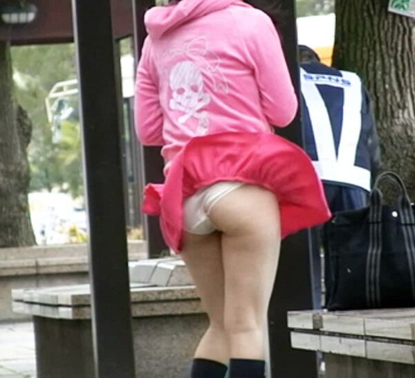 素人風パンチラエロ 67枚目