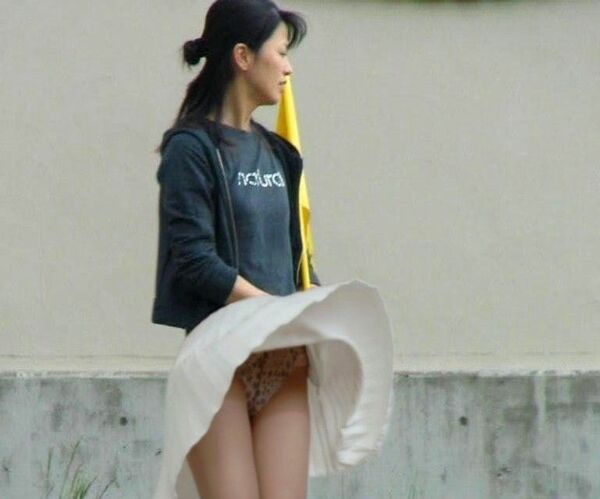 素人風パンチラエロ 94枚目