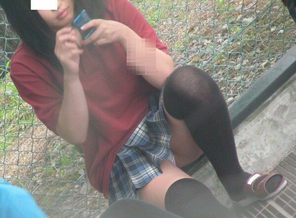 JKしゃがみパンチラ 33枚目
