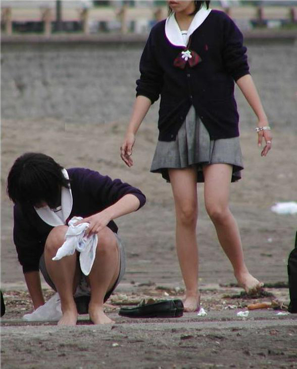 JKしゃがみパンチラ 37枚目
