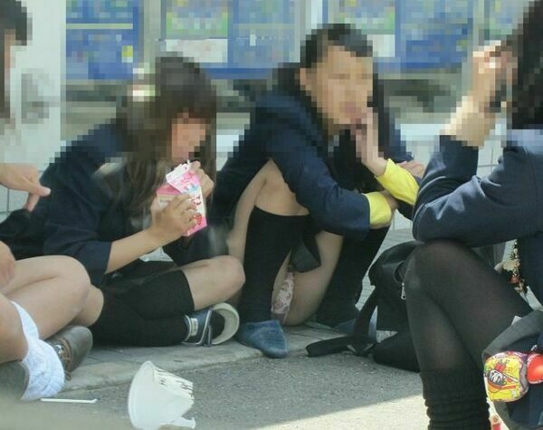JKしゃがみパンチラ 49枚目