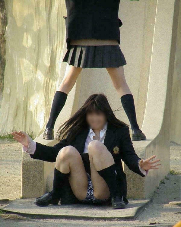 JKしゃがみパンチラ 72枚目
