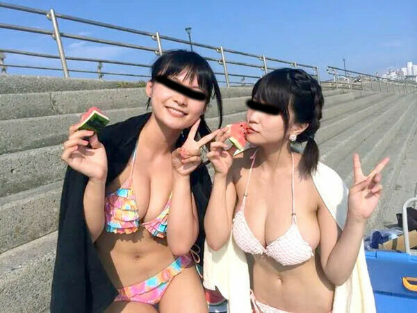 巨乳水着エロ 13枚目