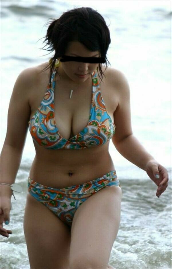 巨乳水着エロ 19枚目