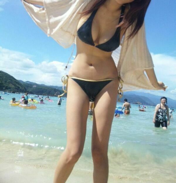 巨乳水着エロ 26枚目