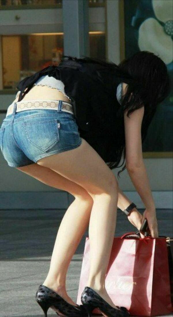 素人ショートパンツエロ 102枚目