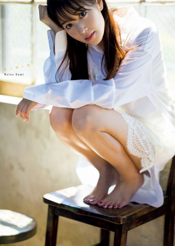 鷲見玲奈エロ画像