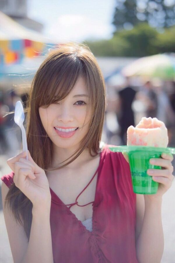 白石麻衣エロ画像