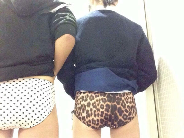 JK 自撮り エロ画像 18枚目